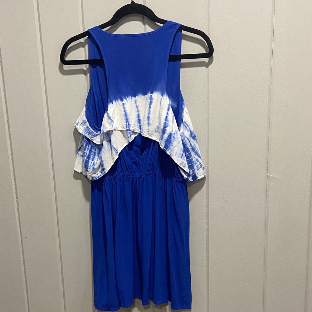 Forever 21 Vibrant Blue Garment - Picture 3 of 3
